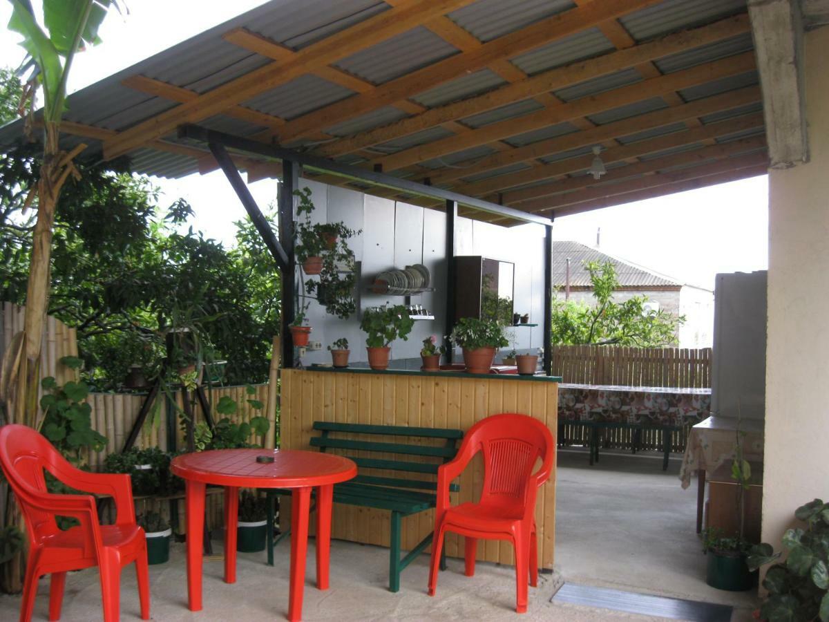 Guest House Nika New Athos Buitenkant foto